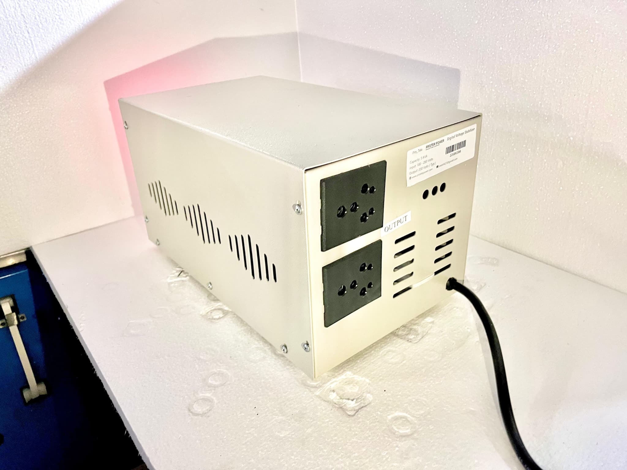Digital Voltage Stabilizer – Back View
